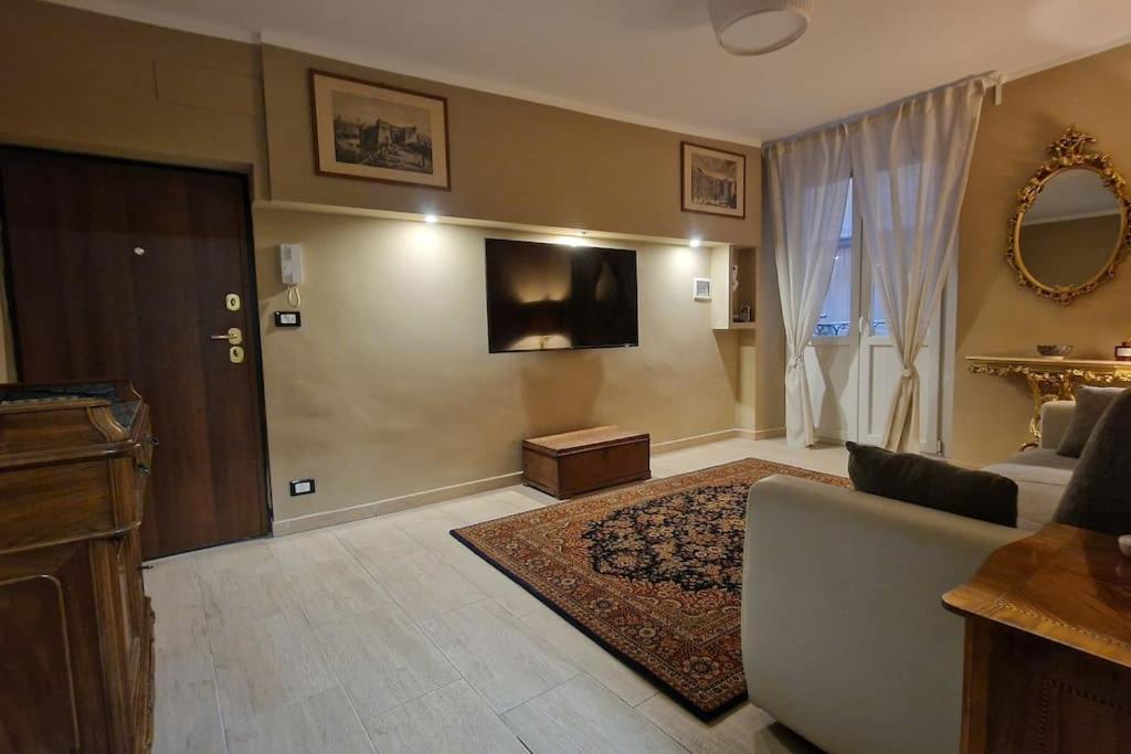 Апартаменты La Casa Tra I Caruggi Генуя Экстерьер фото